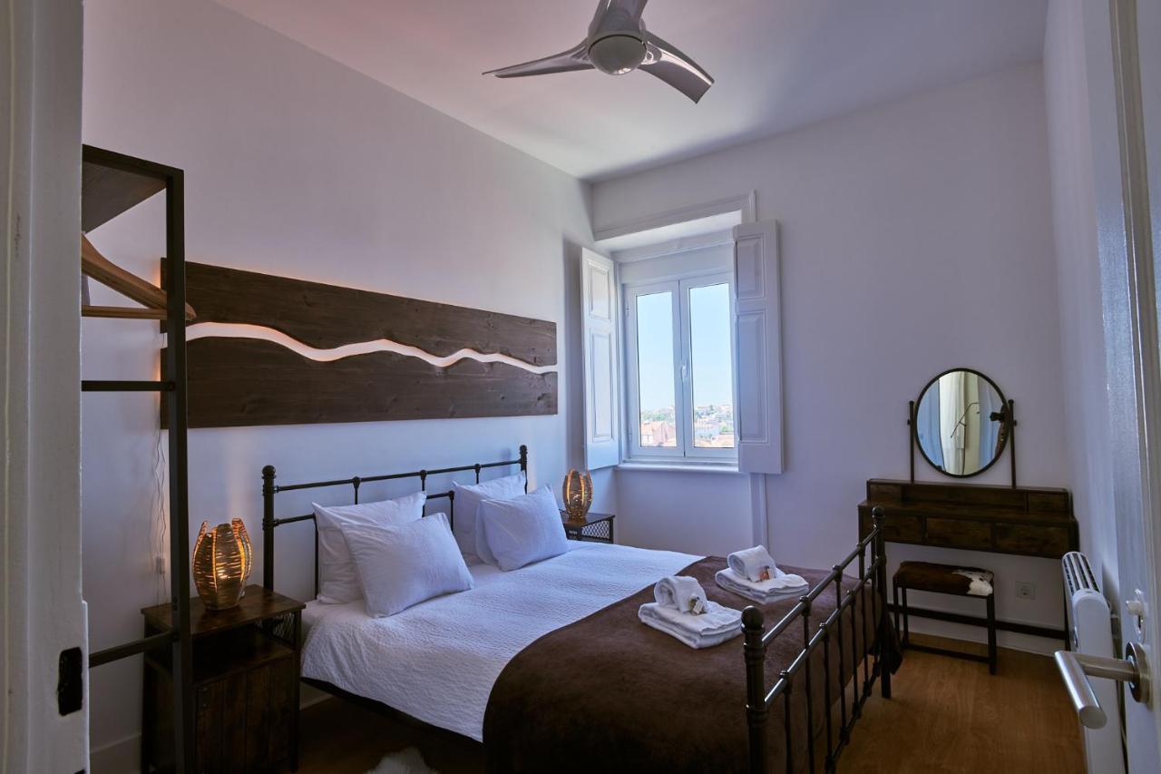 The Blue Sky Nest Apartment Lisbon Bagian luar foto