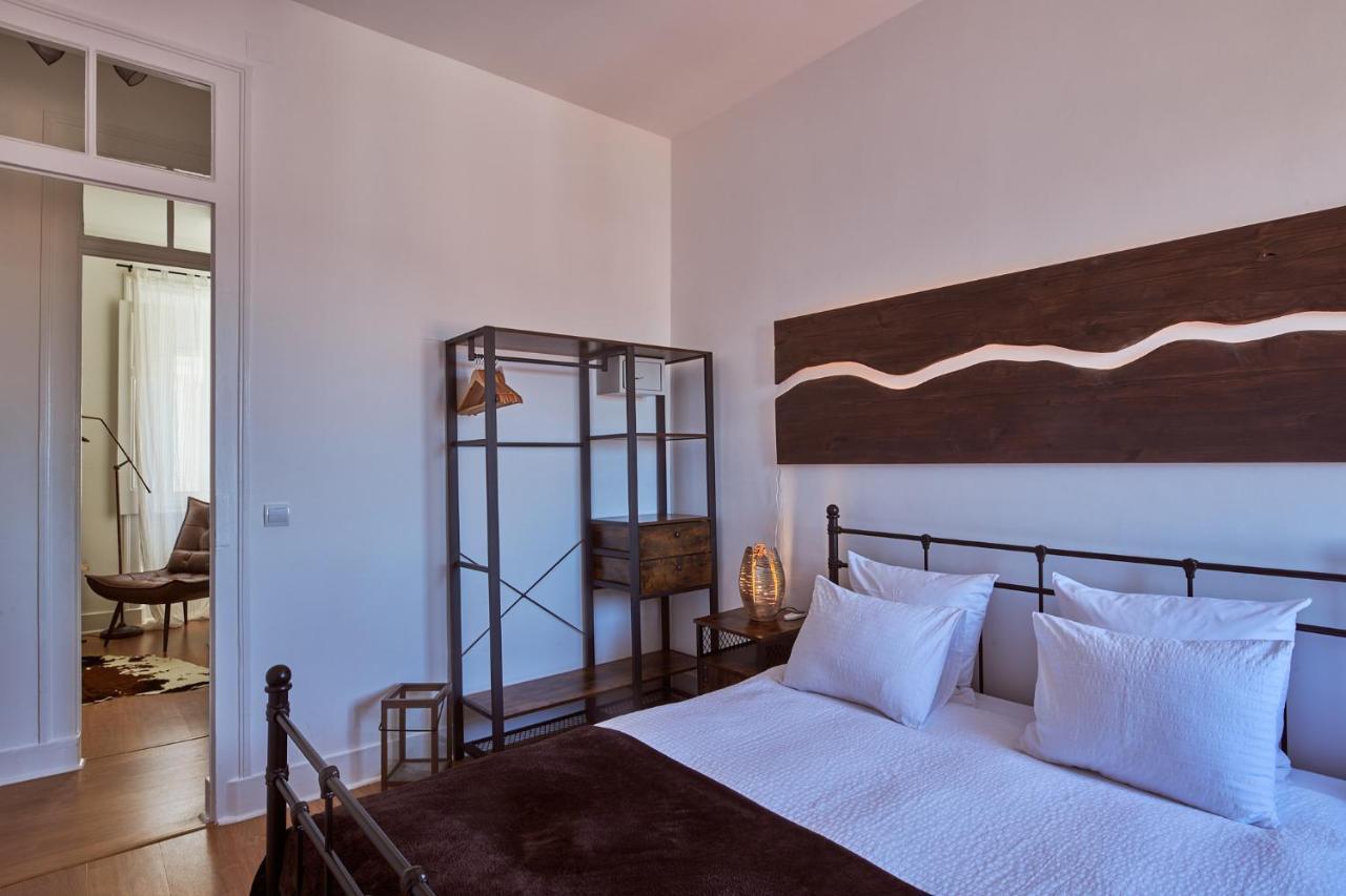 The Blue Sky Nest Apartment Lisbon Bagian luar foto